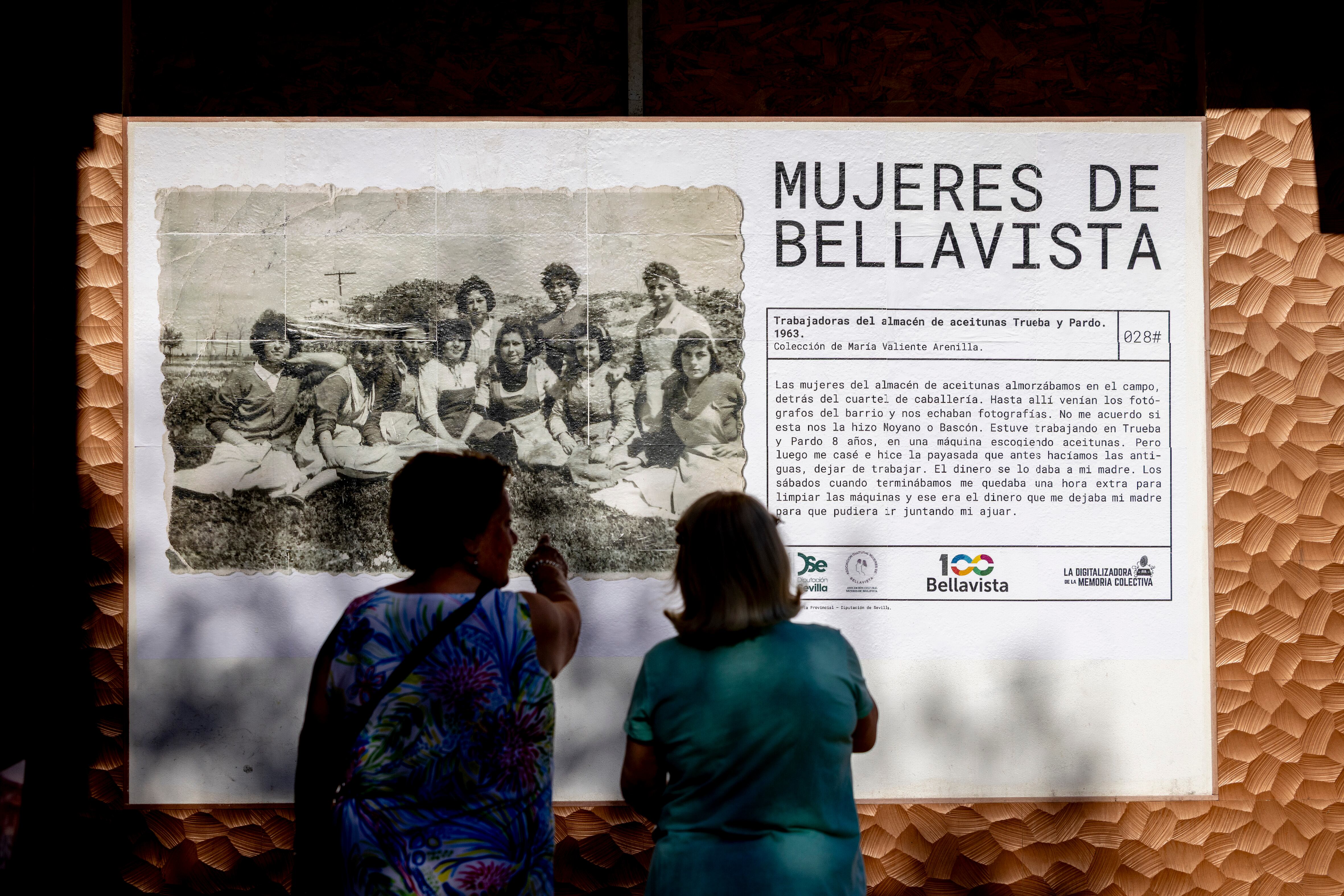 Photographic exhibition that recovers the memory of women in the Bellavista neighborhood, Seville
