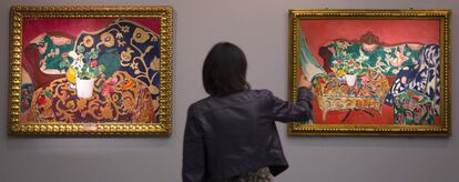 Bodegón Sevilla I, (derecha), y Bodegón Sevilla II, (izquierda), unas de las obras de la exposición de Henri Matisse, <i>Matisse y La Alambra</i> en el museo de Bellas Artes de Granada.