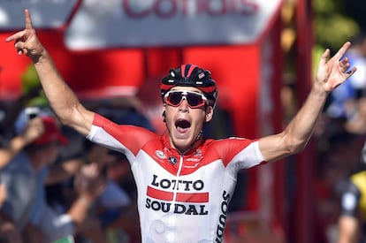 Jelle Wallays celebra su victoria en la 18ª etapa de la Vuelta a España.