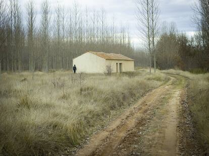 La casa del camino viejo (2019).