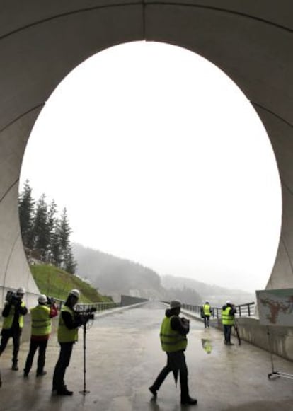 Visita a las obras del AVE vasco en Beasain.
