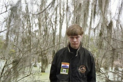 Foto de Dylann Roof divulgada pela polícia.