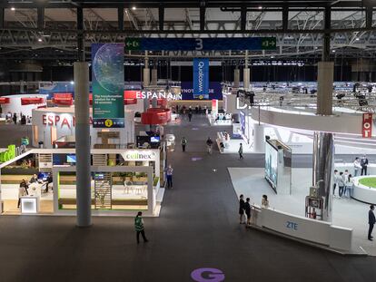 Tercera jornada del Mobile World Congress en el recinto de Fira de Barcelona de L'Hospitalet.