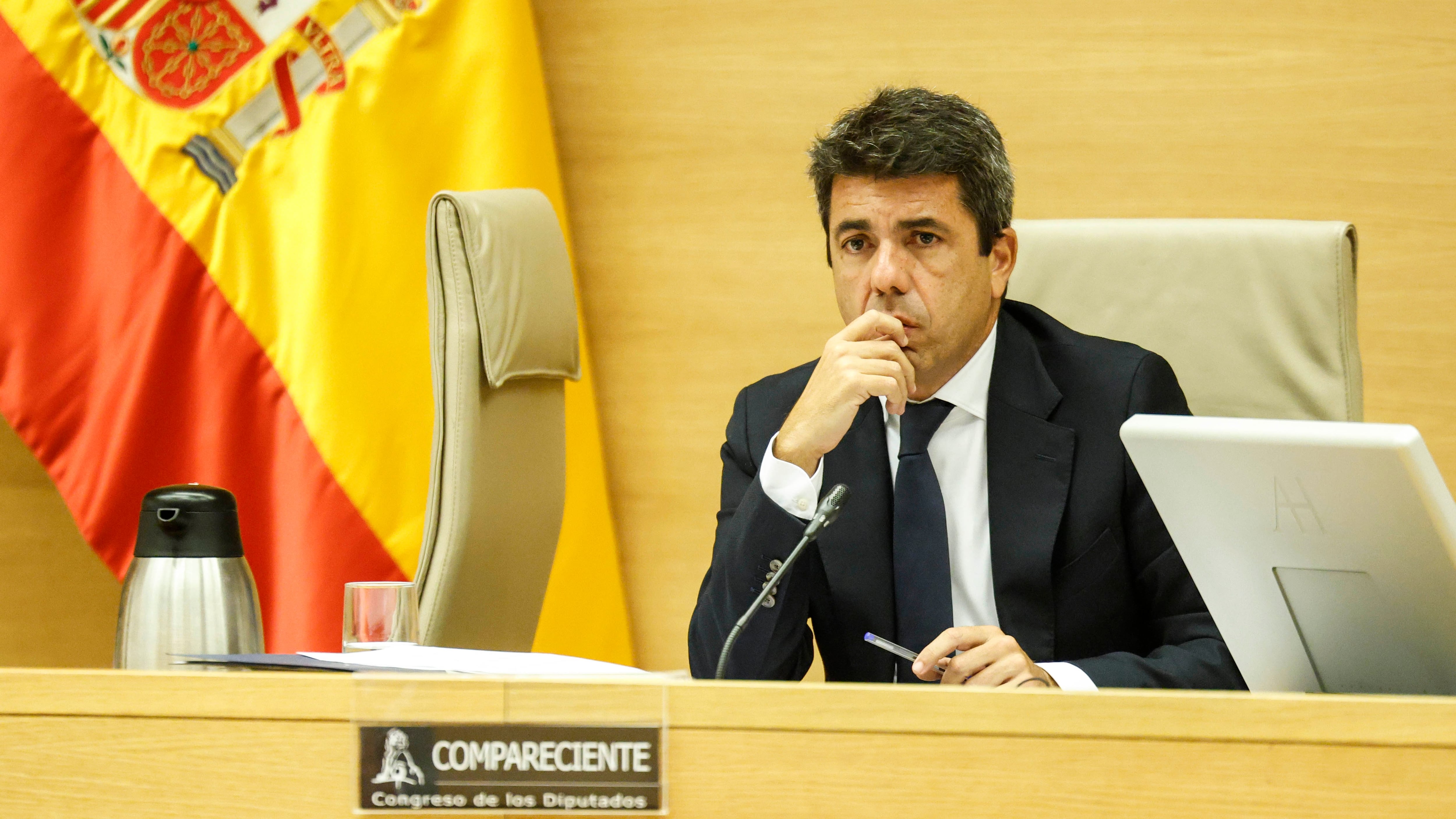 Compromís e IU reclaman que Mazón y Pradas regresen a la com