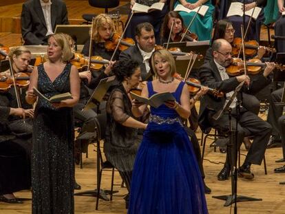 Concierto ofrecido por Real Filharmonía de Galicia y el coro The Sixteen
