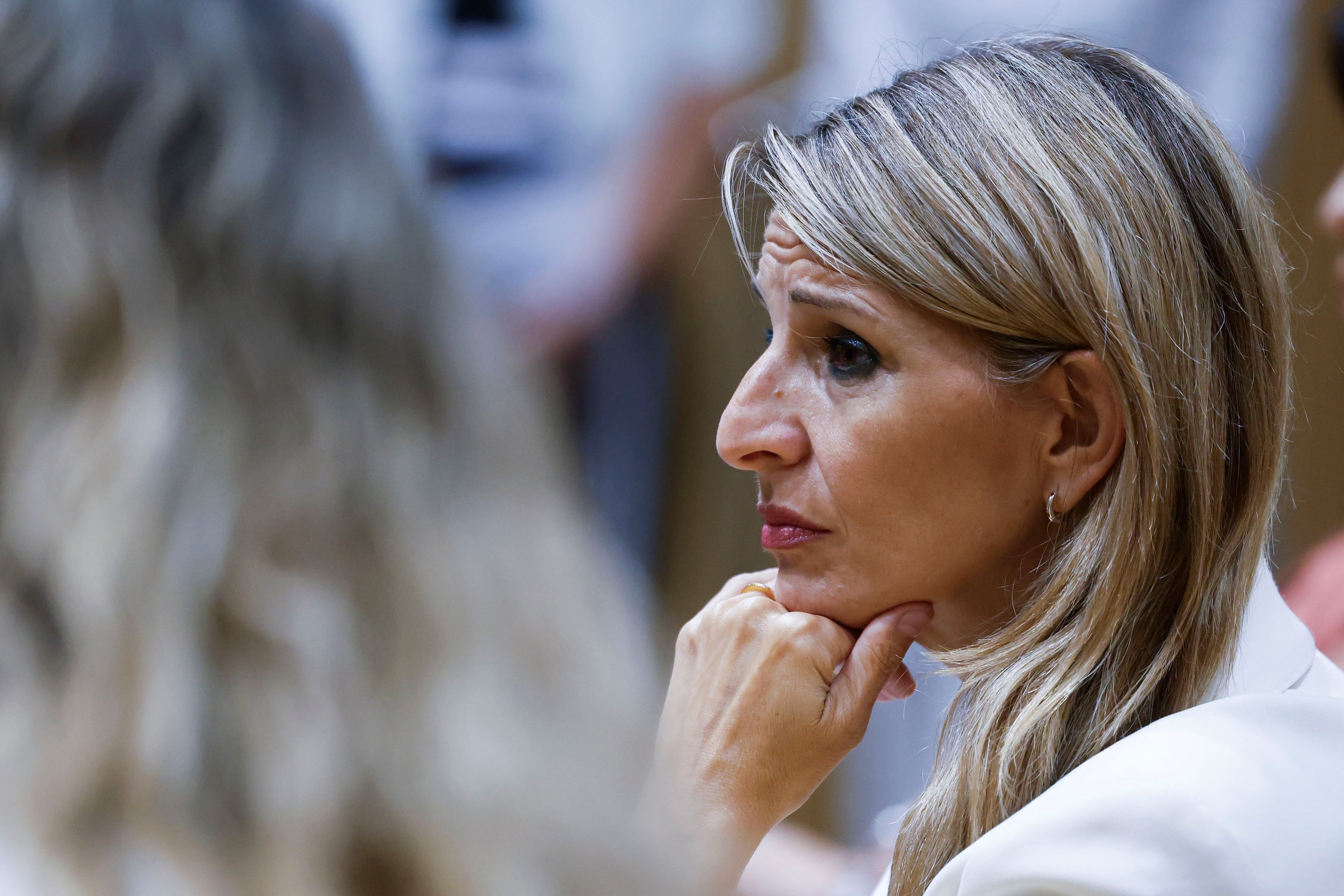 Díaz endurecerá por decreto el registro horario en las empresas aunque no se aprueben las 37,5 horas