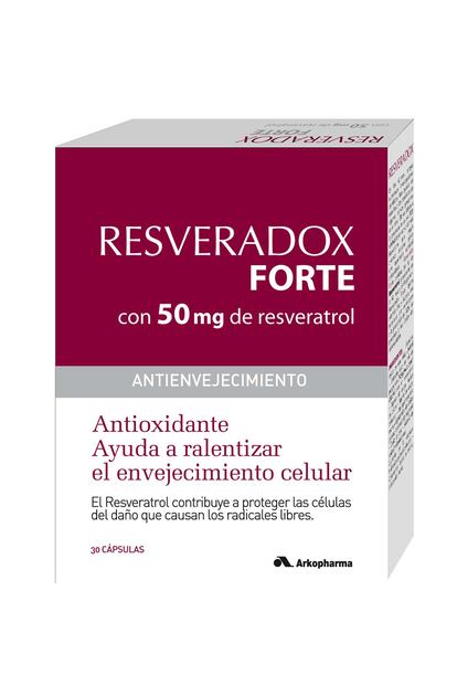 Un complemento nutricional con una alta concentración de resveratrol, conocido como el elixir de la juventud. Es Resveradox Forte, a base de extracto seco de piel y semilla de uva, con propiedades antioxidantes y rejuvenecedoras que actúan desde el interior y se notan en el exterior. Se debe tomar una cápsula al día y cuesta 19,95 euros el envase con 30. A la venta en farmacias y parafarmacias.