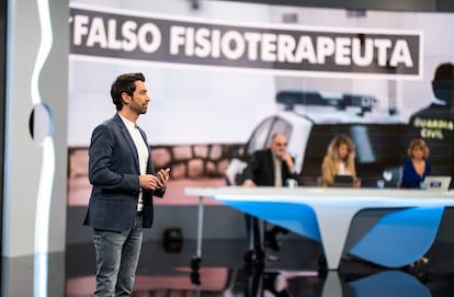 Marc Calderó durante la emisión en directo de 'Hablando claro' (La 1).
