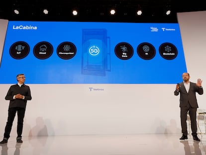 Presentación de LaCabina, el nuevo espacio de innovación de Telefónica, durante el MWC de Barcelona, este martes.