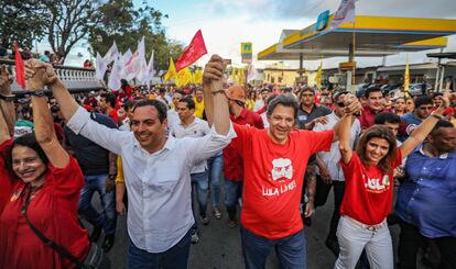 Fernando Haddad em campanha em Garanhuns (PT).