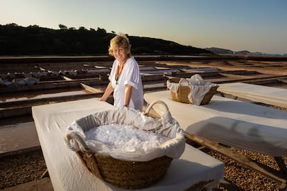Mercedes Milá en Las Salinas de la Concepción (Menorca) el pasado julio.Francisco Ubilla