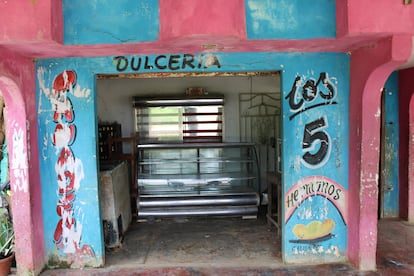 Panadería de Paula Munarris, ahora cerrada. 