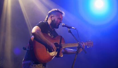El niño de la hipoteca actúa en la sala La Riviera, ayer.