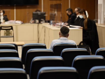 José María López Pérez, sentado este martes en el banquillo de los acusados en el Juzgado de lo Penal número 18 de Madrid.