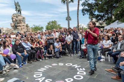 El candidato de Unidas Podemos a la Presidencia del Gobierno, Pablo Iglesias, durante un acto electoral de la formación en la Plaza España de Palma, el 15 de abril de 2019.
