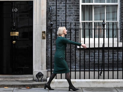 La primera ministra, Liz Truss, reciba a su homóloga danesa, Mette Frederiksen, en el 10 Downing Street este sábado.