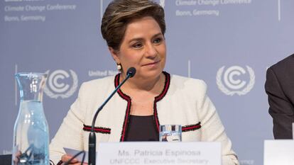 Patricia Espinosa, en una rueda de prensa en Bonn (Alemania), sede de la convención marco sobre cambio climático de la ONU.