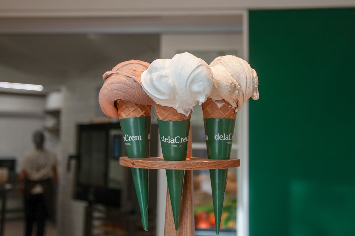 Noves gelateries a Barcelona: Delacrem obre el tercer local i Gelato Collection el segon