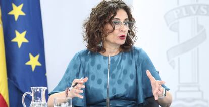 La ministra portavoz, María Jesús Montero, comparece en rueda de prensa posterior al Consejo de Ministros celebrado en Moncloa, Madrid (España), a 14 de julio de 2020.