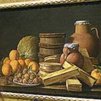 <i>Bodegón con naranjas, plato de nueces, melón, cajas de dulces y recipientes</i> (1772), en la exposición de Luis Meléndez.