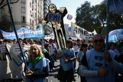 Protesta de los profesores universitarios en Buenos Aires.