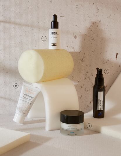 1. Isdinceutics Flavo-C, de Isdin. 2. Mascarilla calmante antirrojeces de Avène.3. Phyto RE30, de Phyto.4. A.G.E. Interrupter, de SkinCeuticals.