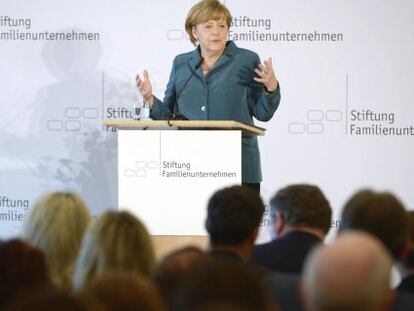 La canciller alemana, Angela Merkel, ofrece un discurso durante el d&iacute;a de la Empresa Familiar, el viernes en Berl&iacute;n.