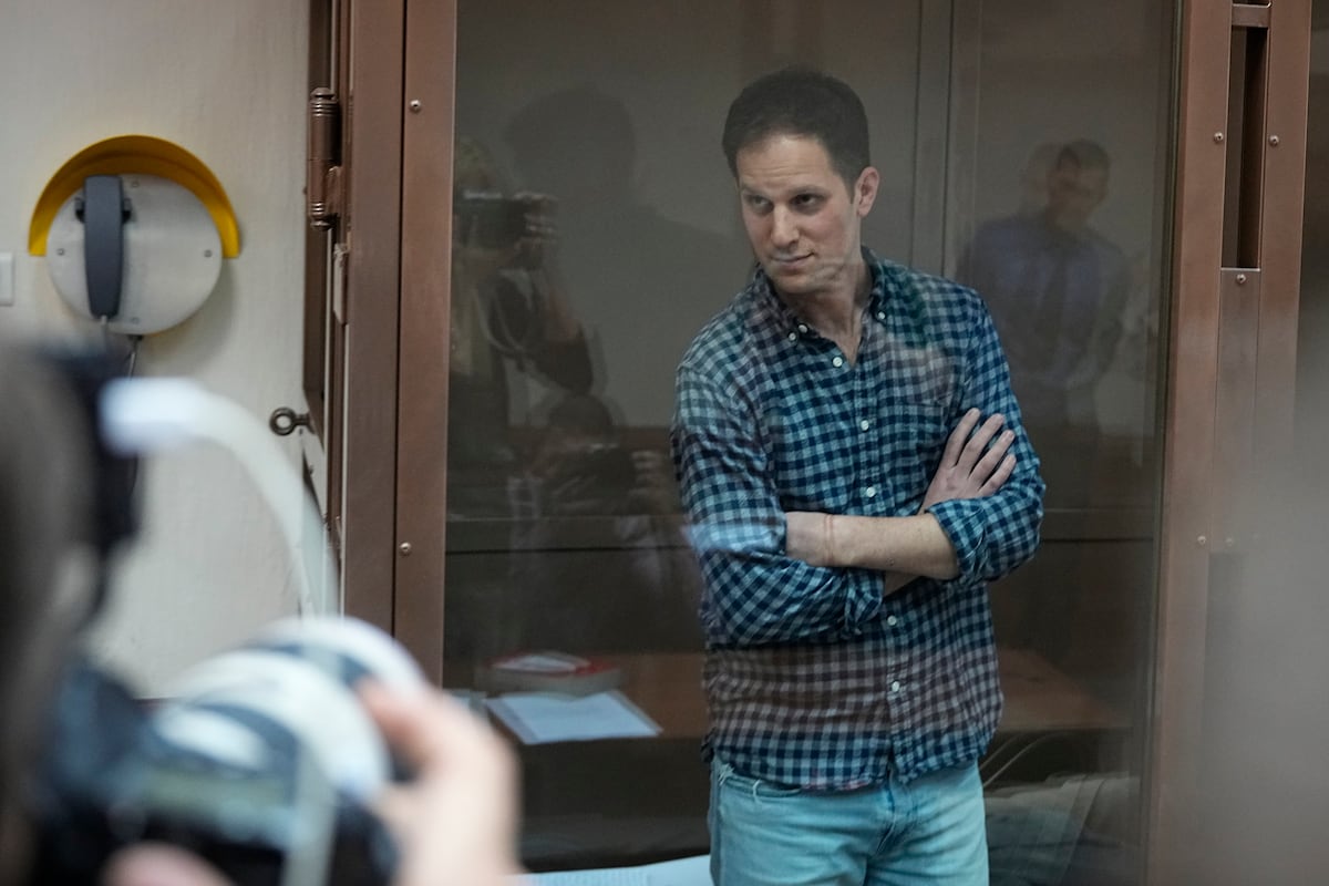 Russia Extends Detention Of US Journalist Evan Gershkovich By Three russia-extends-detention-of-us-journalist-evan-gershkovich-by-three