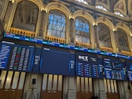 Paneles de la Bolsa de Madrid.