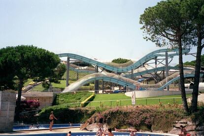 Toboganes y piscinas del Water World, en Lloret de Mar.