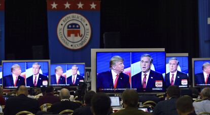 Donald Trump y Jeb Bush, durante el debate del 15 de diciembre