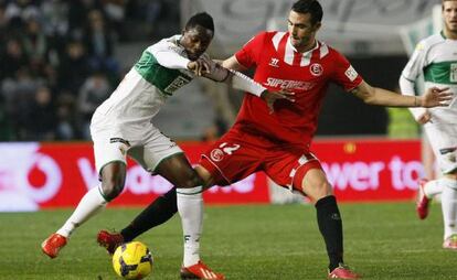 Iborra pelea con Boakye.