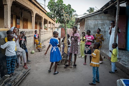 Mujeres Gambia