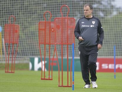 Marcelo Bielsa en Lezama.