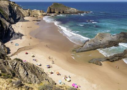 La playa Dos Alteirinhos, en el Alentejo (Portugal)