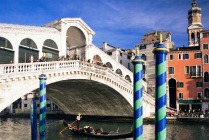 Una imagen de archivo del puente de Rialto (Venecia) en 2007.