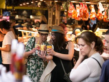 Pocs turistes van més enllà de la Sagrada Família o la Boqueria i visiten el MNAC. 