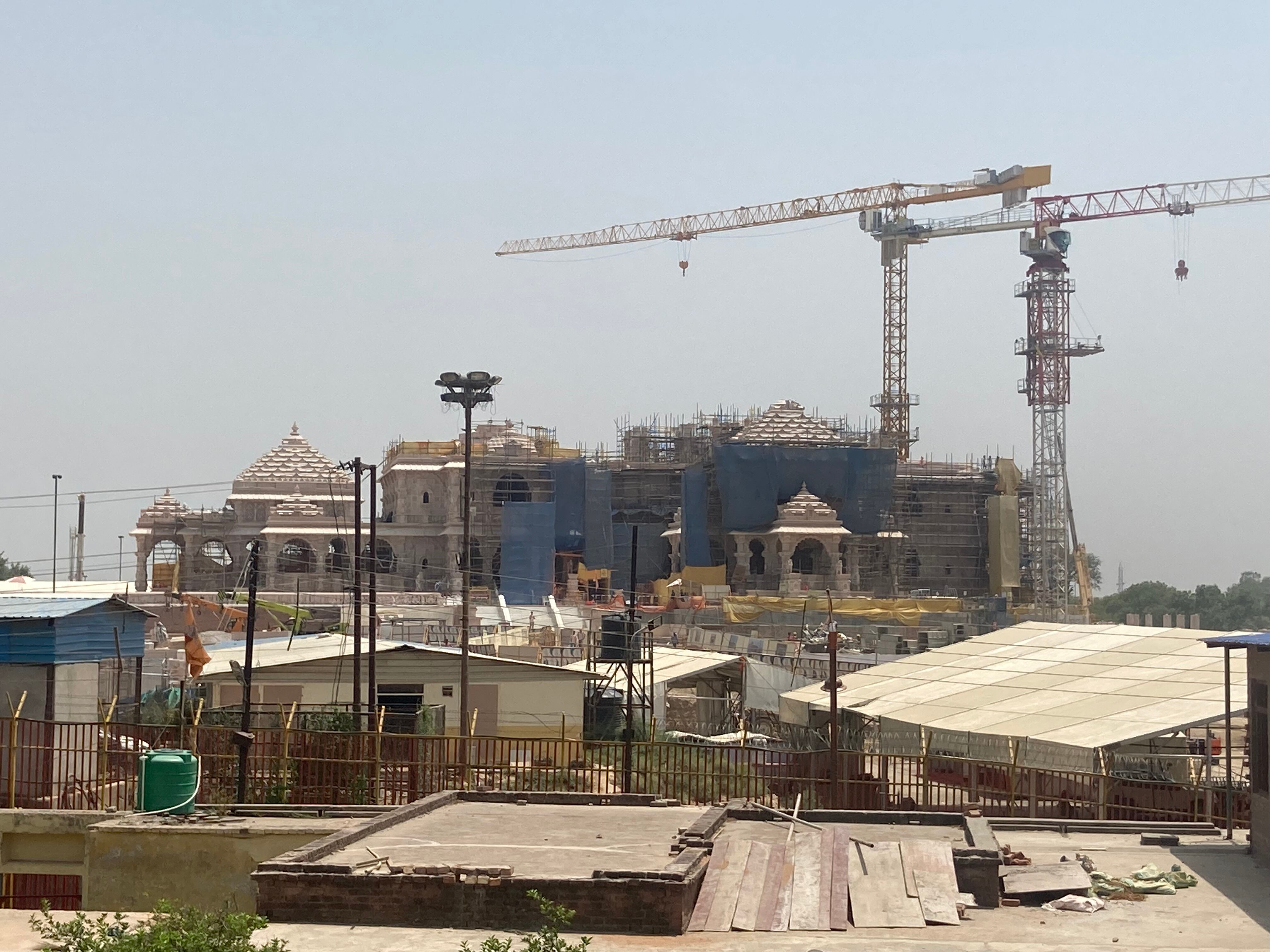 Vista del templo hindú de Ram en la ciudad de Ayodhya (India), el 31 de mayo. 