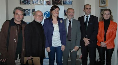 Toni Benavent, Santiago Sánchez, María José Català, Antonio Martínez, Manuel Tomás y María Ángeles Fayos.
