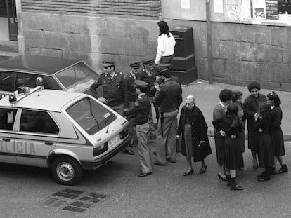 La salida del colegio, 1985.