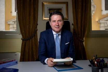 Giuseppe Conte, en su despacho de la sede de M5S en Roma.
