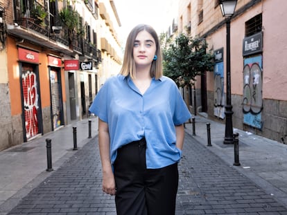 Andrea Henry, presidenta del Consejo de la Juventud de España, en el barrio de Malasaña en Madrid.
