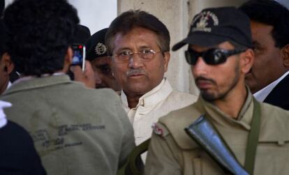 Musharraf, tras o&iacute;r la decisi&oacute;n del tribunal