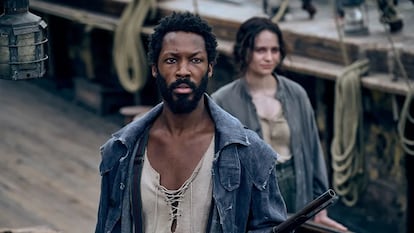 Desde la izquierda, Corey Hawkins y Aisling Franciosi, en 'El último viaje del Deméter'