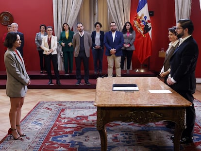 Gabriel Boric durante la ceremonia de cambio de gabinete en el palacio de La Moneda.