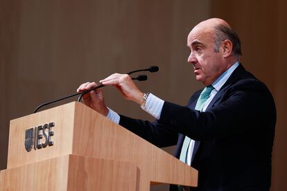 El vicepresidente del Banco Central Europeo, Luis de Guindos, durante una intervención este viernes en el campus IESE de Madrid.