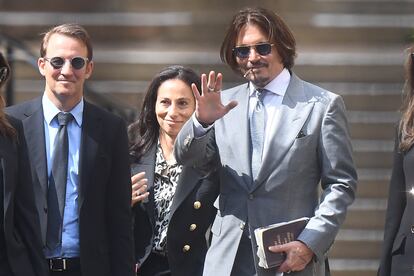 Johnny Depp, a la salida del tribunal el pasado jueves.