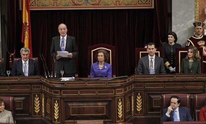 El rey Juan Carlos, durante su discurso en la inauguración en las Cortes de la X legislatura.