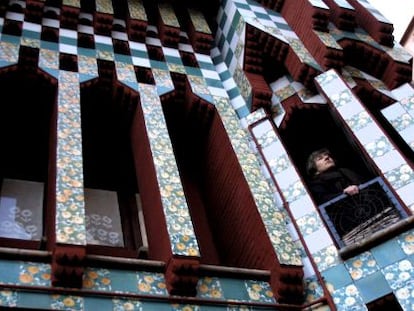 Detalle de la fachada de la Casa Vicens.