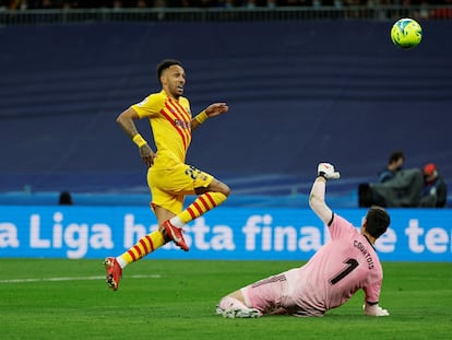 Aubameyang, en el momento de marcar el 0-4 al Madrid.